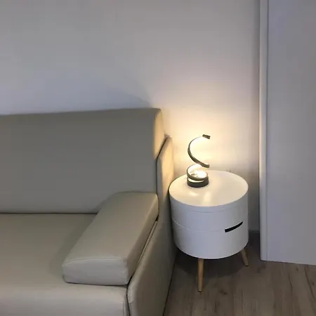 Il Campanone - Centro - Parcheggio Auto Coperto - Neflix E Amazon Prime Apartmán
