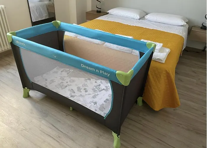 Il Campanone - Centro - Parcheggio Auto Coperto - Neflix E Amazon Prime Διαμέρισμα Σασουόλο