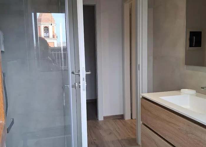 Il Campanone - Centro - Parcheggio Auto Coperto - Neflix E Amazon Prime *