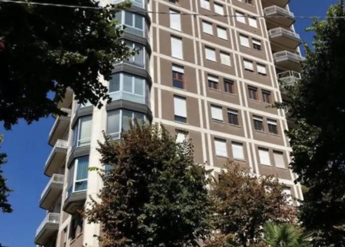 Διαμέρισμα Il Campanone - Centro - Parcheggio Auto Coperto - Neflix E Amazon Prime